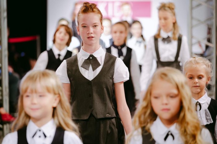 Все по-взрослому: EKATERINBURG FASHION WEEK | Kids .  Узнайте, как состоялось яркое fashion событие для детей Екатеринбурга